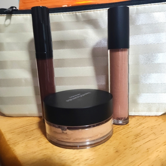 bareMinerals 4 piece Bundle Nwt